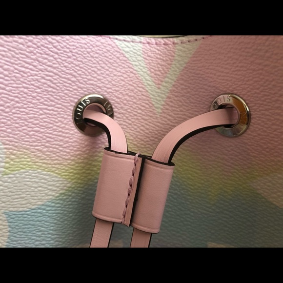 ❌SOLD❌ Louis Vuitton Escale NÉONOÉ MM - Picture 3 of 16